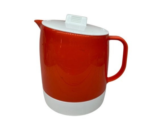 Vintage Quikut Plastic Thermal Pitcher Red White Hot Cold Beverage Drink  Picnic BBQ Party Supply TV Movie Prop 