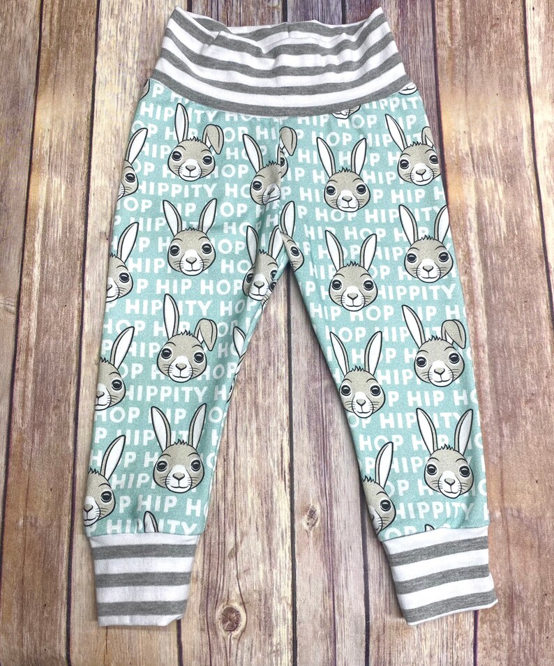 sweet spring Toddler Easter Bunny Hop Happy Easter Outfit Set JoggersLeggings and shirt or onesie - Cotton Baby mod