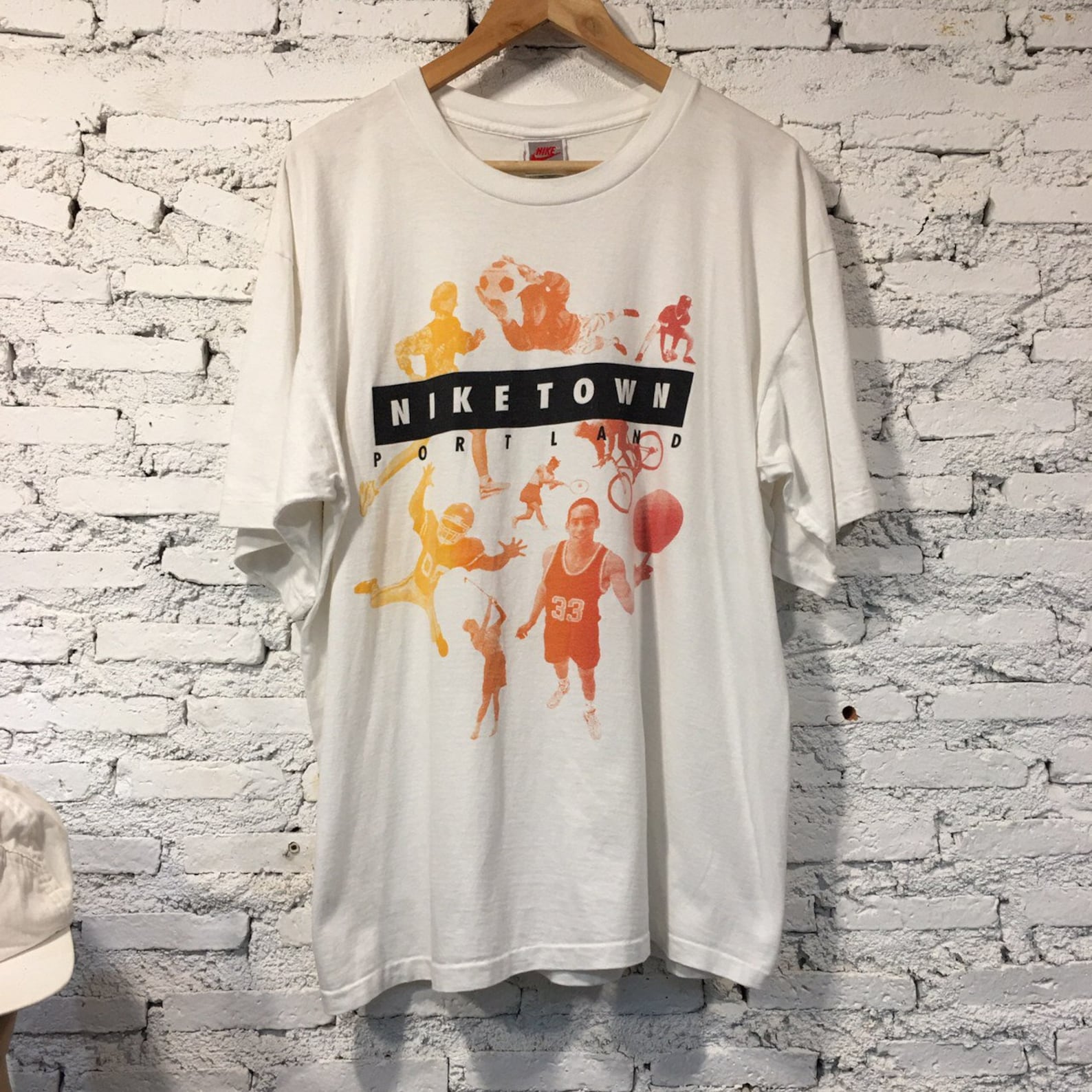 niketown t shirt