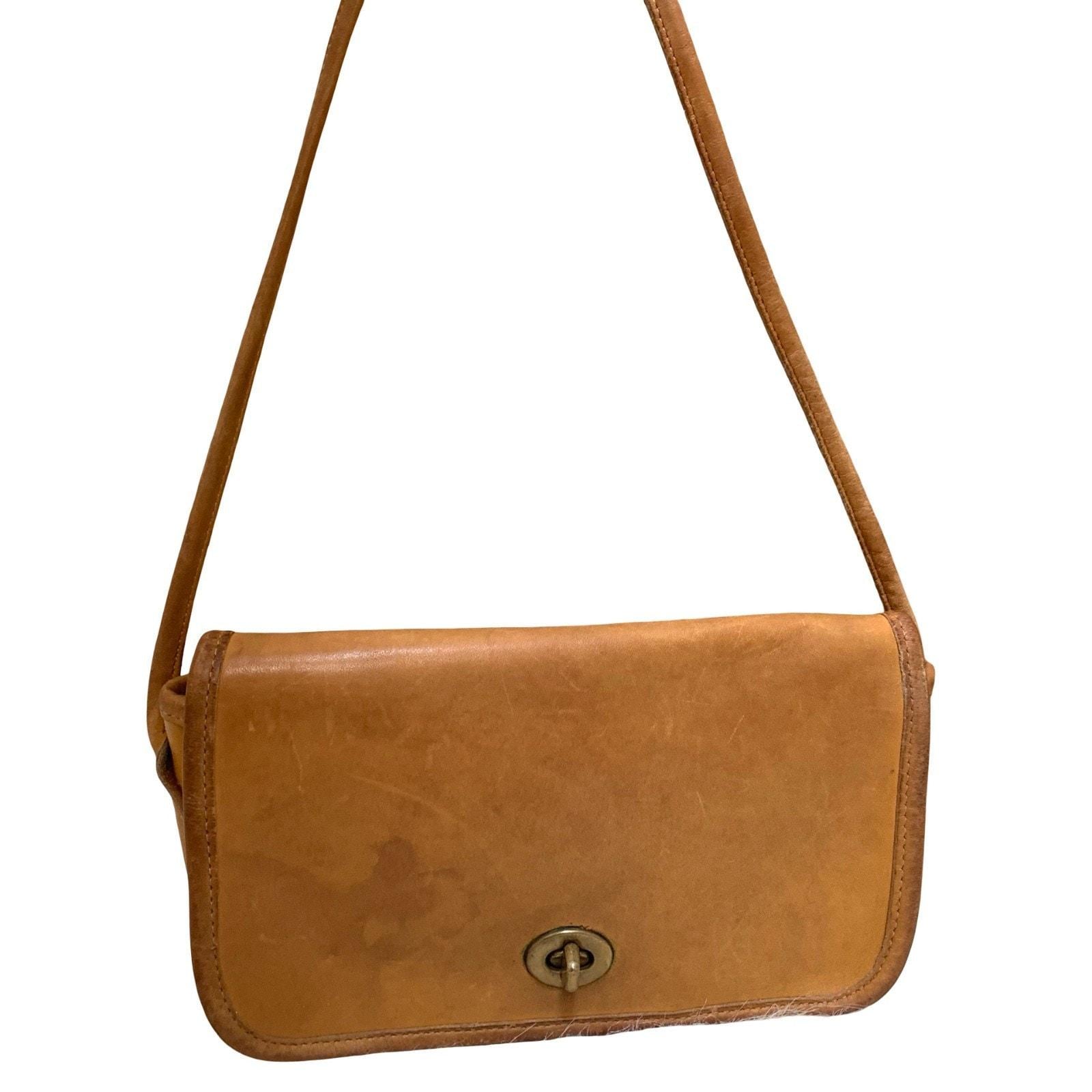 バッグ Coach Vintage One Shoulder Bag Brown Vintage Coach One Shoulder Bag Leather Brown 0061309K