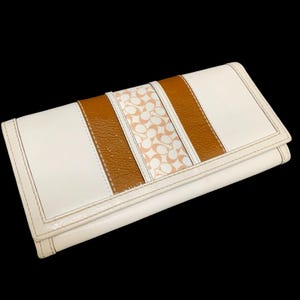 Cartera de mano larga de cuero blanco HAMPTONS STRIPE de COACH, rara y vintage