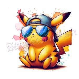 Könnte beinhalten: Eine digitale Illustration von Pikachu mit blauer Kappe und Sonnenbrille. Die gelbe Figur sitzt in entspannter Pose. Aquarellfarbspritzer in Rosa und Orange befinden sich im Hintergrund.