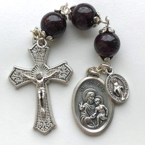 Three Hail Mary Chaplet. Three bead chaplet. 3 Bead chaplet. Angelus prayer beads. Small Catholic gift. St Joseph