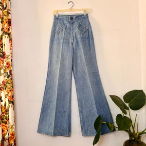 1970s Wrangler Sanfor-Set High Waist Bell Bottom Jeans