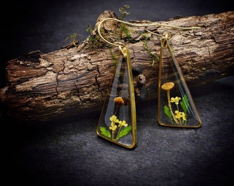 Mushroom earrings/fairy earrings/dangle botanical earrings/