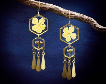 Pressed flower earrings/dangle drop earrings/hexagon geometric jewelry/