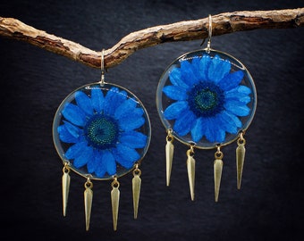 Blue flower earrings/pressed flower earrings/gift for her/botanical jewelry/flower dangle earrings/aesthetic jewelry/boho style