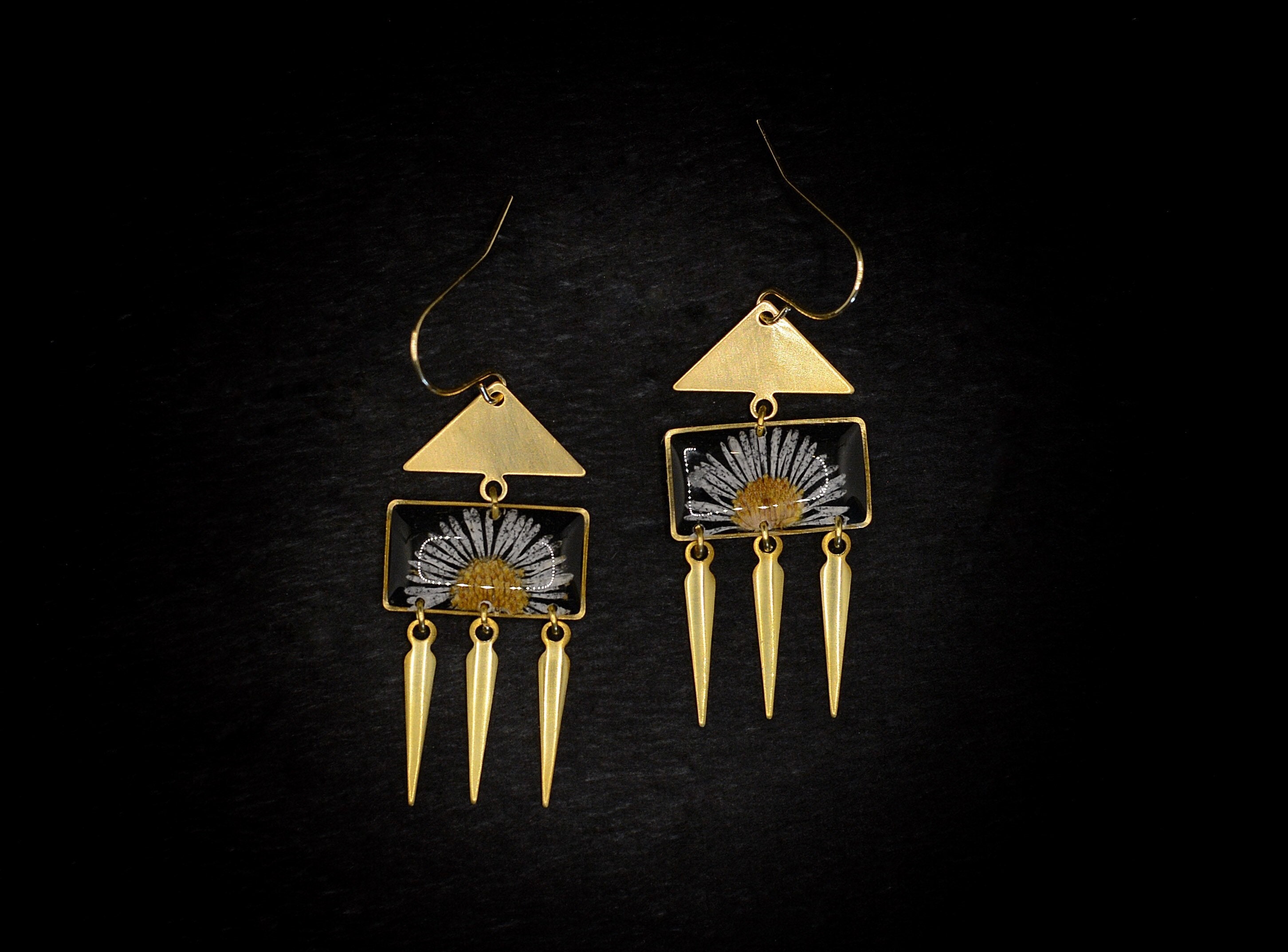 【VINTAGE HOLLYWOOD】Nature Daisy Earrings☆送料関税込 Daisy Earrings/dangle Earrings/nature Jewelry/botanical