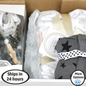 Reborn Gift Box Opening, Reborn Baby Doll Clothes, Reborn Baby Dolls, Reborn Accessories, Baby Boy, Star Baby Gift Box, Silicone Baby Dolls