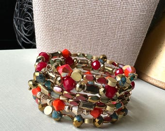 Pulsera rígida con espiral vibrante
