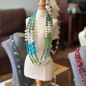 Frosted Glass Knotted Necklace