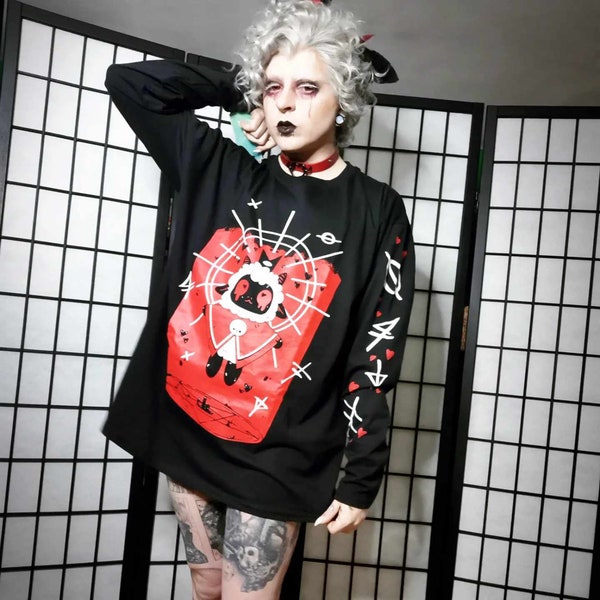 Cult of the Lamb Langarmshirt (Grössen: S-XXL)