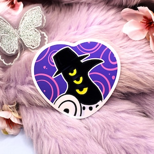 Kpop Demon Hunters Sussie Magpie Heart Sticker (6cm)