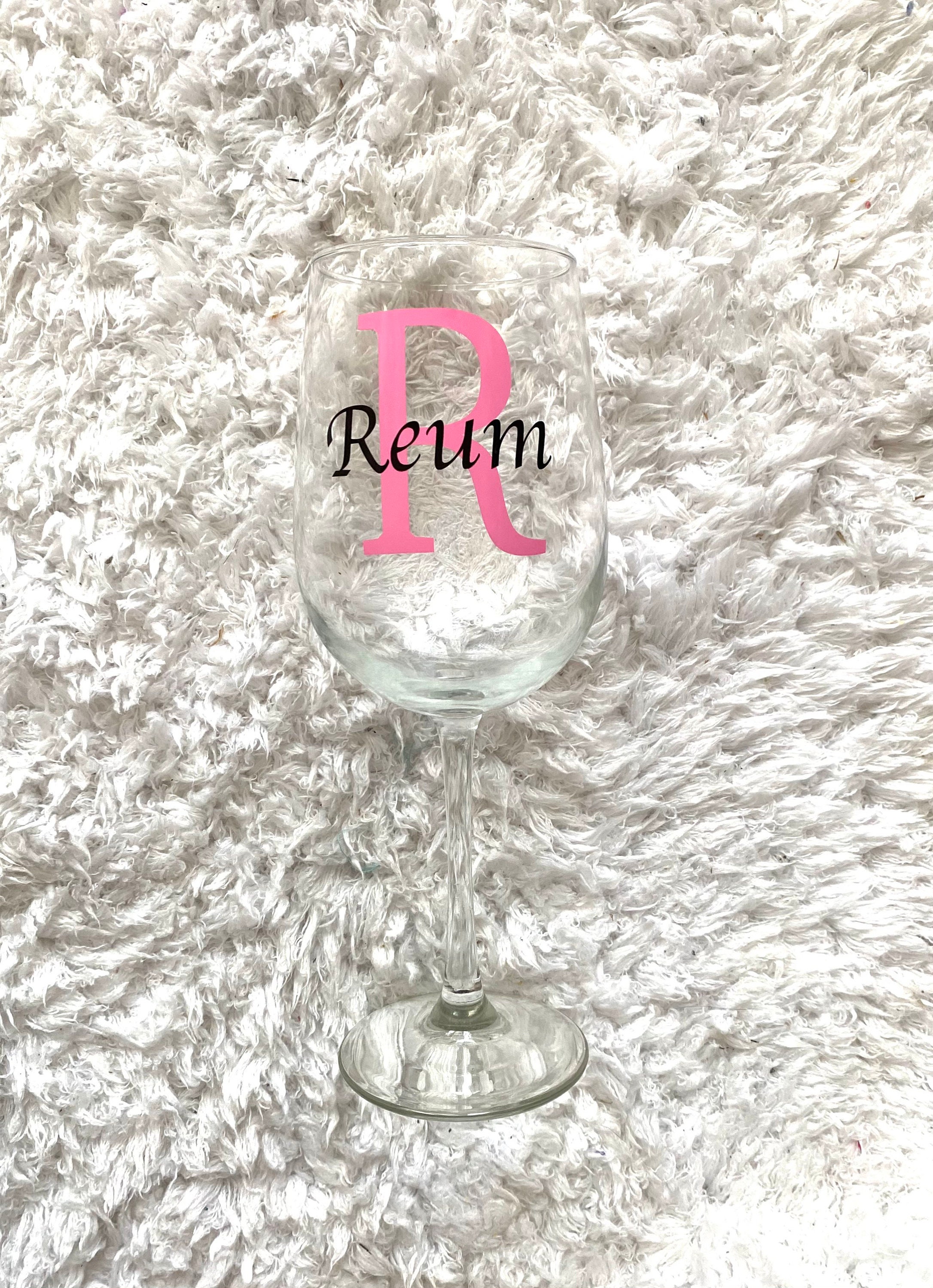 Etched Wine Glass With Initial, Personalized Last Name Glasses, Floral  Initial Design, Custom Name Gifts, Design: K4 