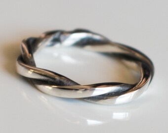 Sterling silver ring, interlaced ring, polished and oxidized ring, handmade ring