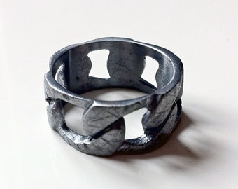 Ring with a oxidized scratched finish, handmade ring, links ring, sterling silver ring