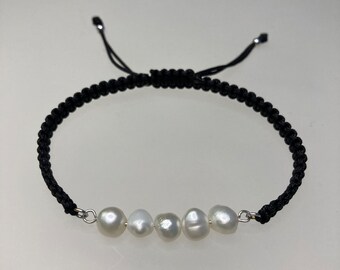 Adjustable black string bracelet with pearls center in sterling silver 925, Skinny Bracelets, Christmas Gifts.