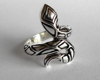 Snake ring, closed ring, handmade snake ring, sterling silver ring, tribal ring