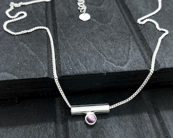 Handgemaakte sterling zilveren ketting met een kleine kattenoogsteen hanger, delicate en elegante ketting, eenvoudige ketting in sterling zilver