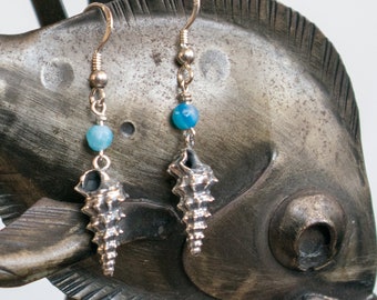 Seashell earrings with agate stone, sterling silver sea conch earrings, handmade earrings, hook earrings, boho earrings.