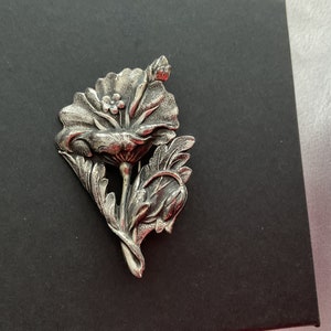 Vintage Sterling Silver Flower Brooch Pin
