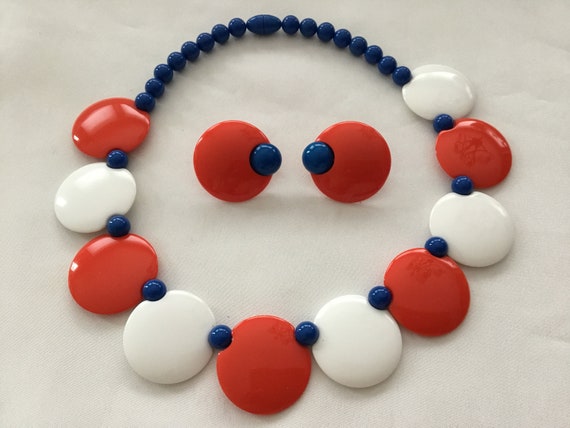 Vintage Red White Blue Patriotic Lucite Necklace … - image 1