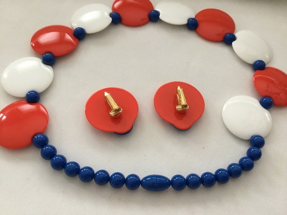 Vintage Red White Blue Patriotic Lucite Necklace … - image 10