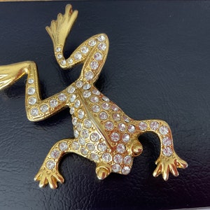 Frog pin brooch sparkling pave rhinestone gold tone Crystal jewelry vintage statement