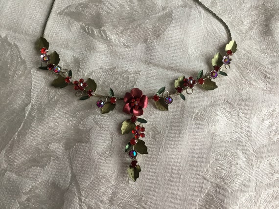 Beautiful Red Flower green Leaf Necklace with Rhi… - image 6