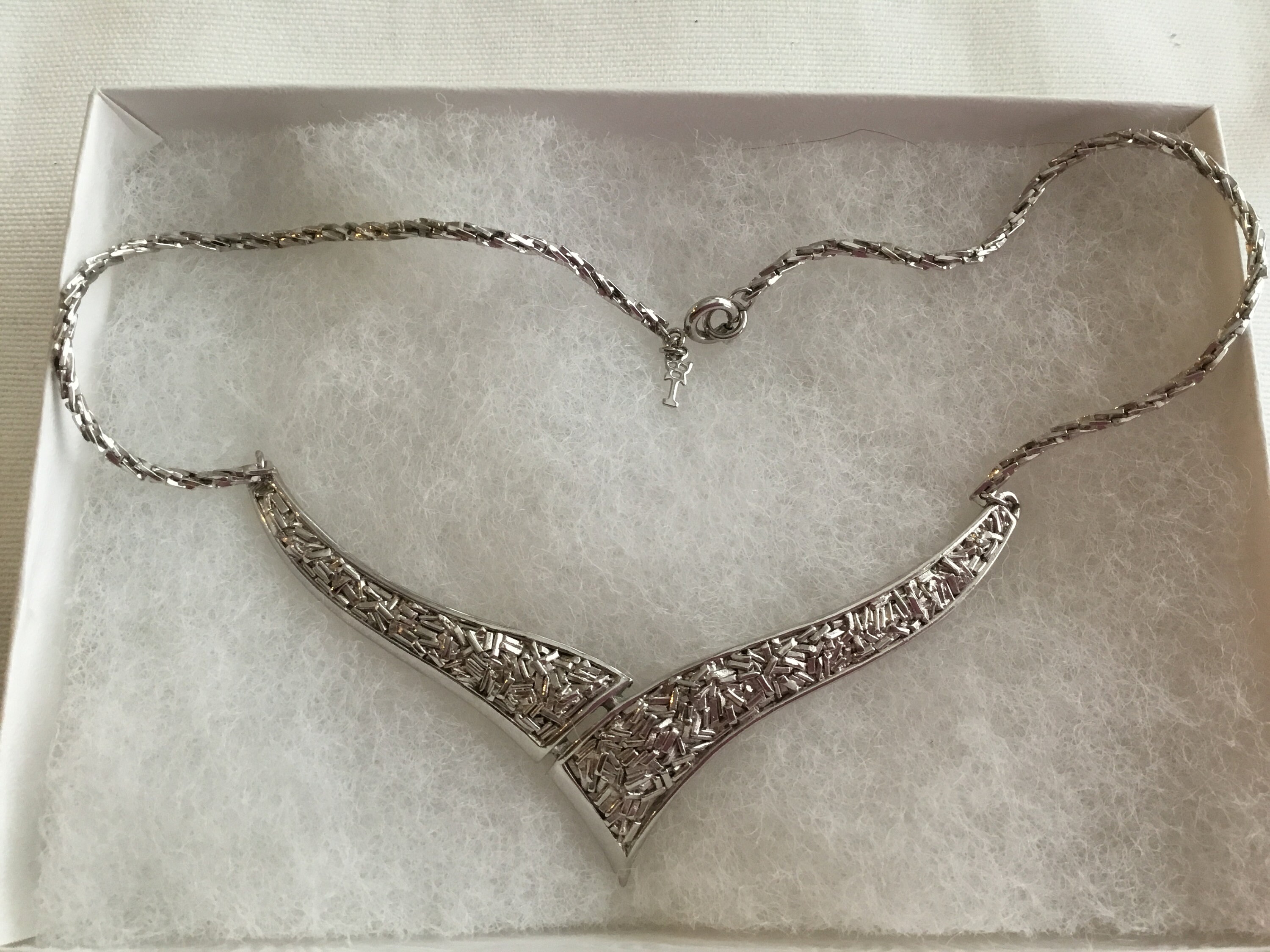 Vintage Trifari Choker Necklace Silver 
