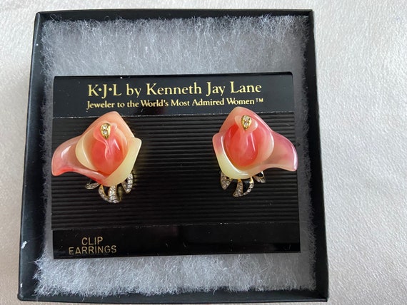Kenneth Jay Lane  Peach Rose & Rhinestone Clip-on… - image 10