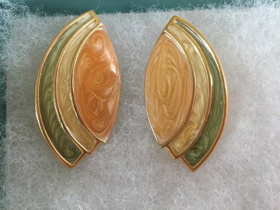 Vintage Monet Pastel Enamel Post Earrings peach c… - image 7