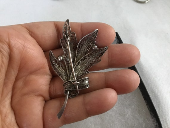 Vintage Sterling Silver Ornate Filigree Leaf Leav… - image 5