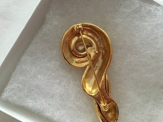 M JENT Gold Tone Twist Twisted Spiral Brooch Mode… - image 6