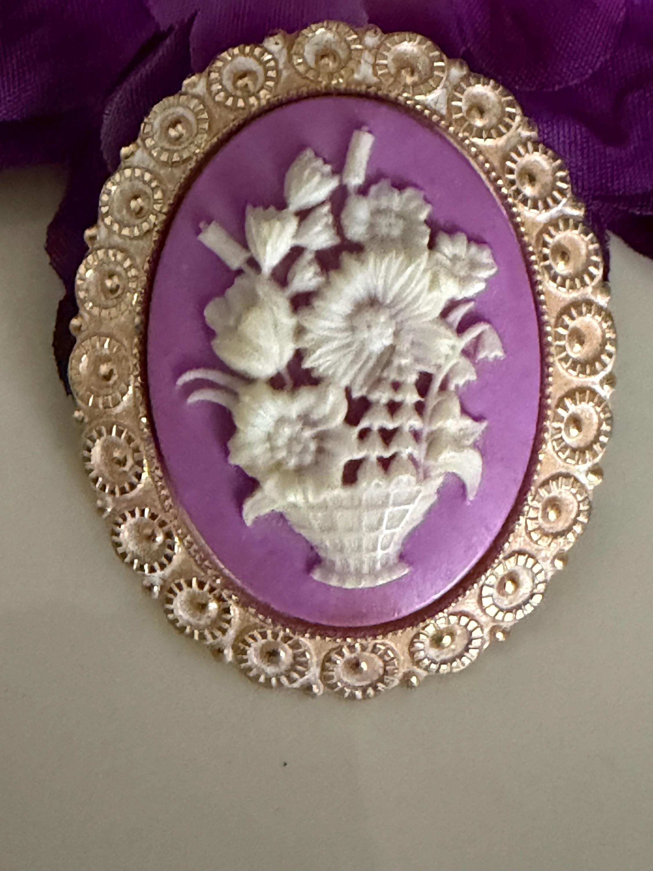 W Germany Cameo Brooch - Etsy
