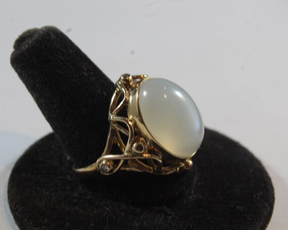 Vintage 9k Gold Natural Moonstone with Small Diam… - image 5