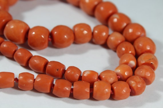 Vintage 14k Gold Faceted Natural Orange Coral Bea… - image 5