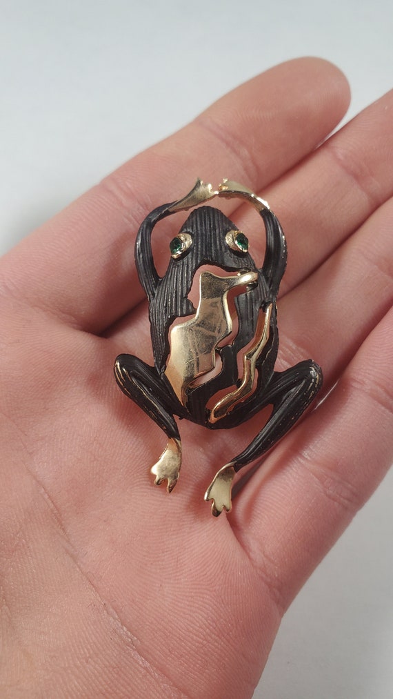 Vintage Gold Tone Frog Pin Brooch
