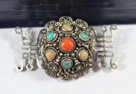 Bague fantaisie en métal doré Taille 60 Ref E401 Bague fantaisie en métal doré Taille 60 Ref E401