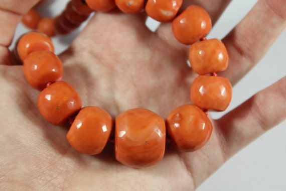 Vintage 14k Gold Faceted Natural Orange Coral Bea… - image 2