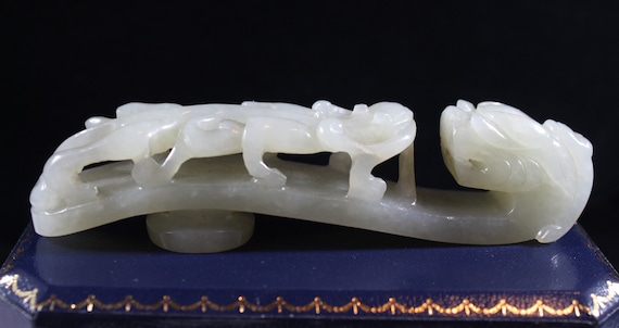 Antique Chinese Carved Dragon Natural Hetian Jade… - image 4