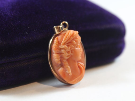 Antique 14k Gold Carved Cameo Lady Salmon Coral P… - image 3