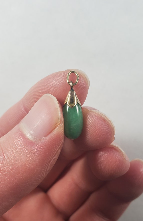 Vintage 14k Gold Tear Drop Natural Jadeite Pendant - image 4