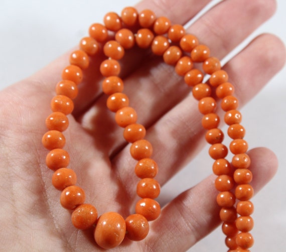 Collier Ancien En Corail Oranger, à Franges - Très Bon état, Sans Marque
