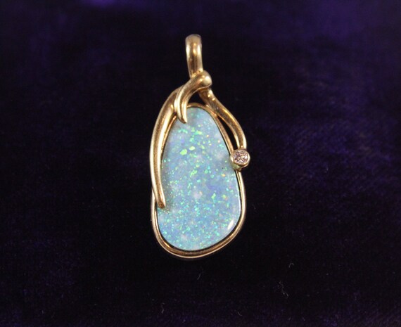 Vintage 18k Gold Natural Opal with Diamond Pendant - image 2