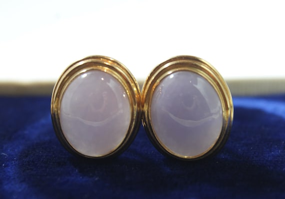 Vintage 14k Gold Oval Shape Natural Lavender Jade… - image 3