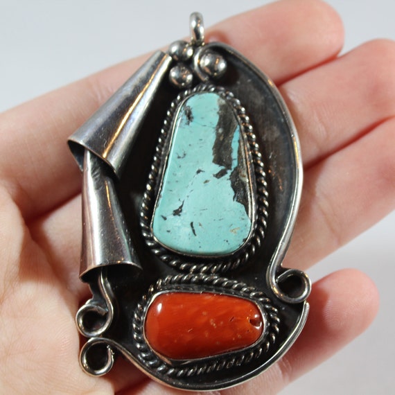 Unique Vintage Native American Navajo Turquoise Swirl Inlay Sterling Silver Bracelet Unique Vintage Native American Navajo Turquoise Swirl Inlay Sterling Silver Bracelet