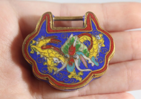 Vintage Enamel Chinese Yellow Dragon Lock - image 1