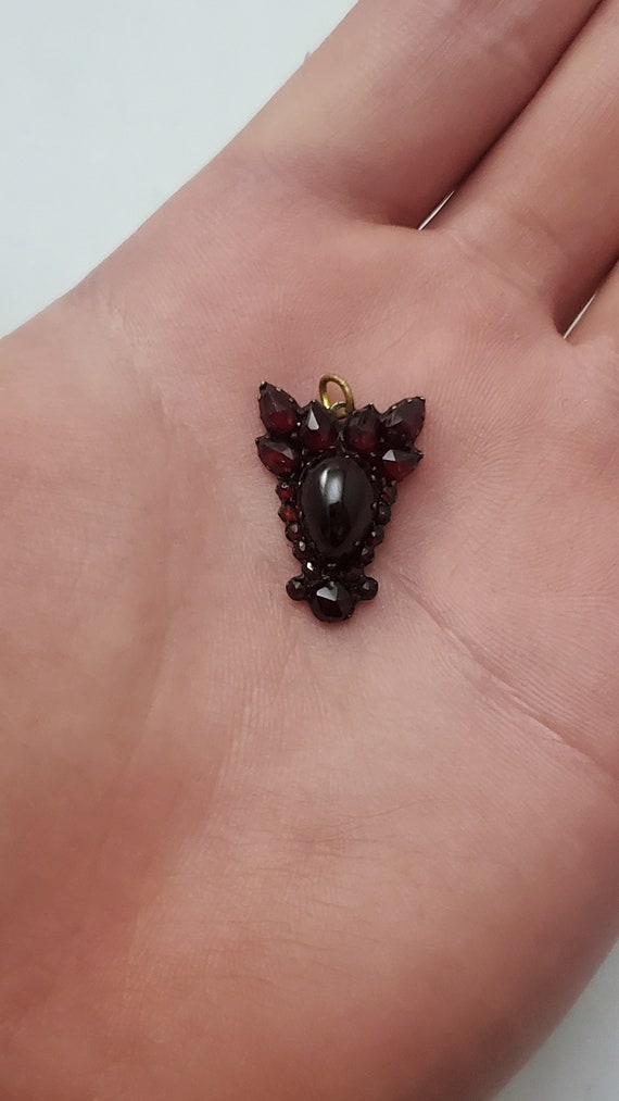 Antique Victorian Bohemian Garnet Pendant - image 2