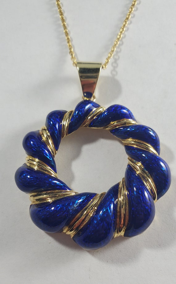 Vintage 18k Gold Blue Enamel Swirl Circular Penda… - image 3